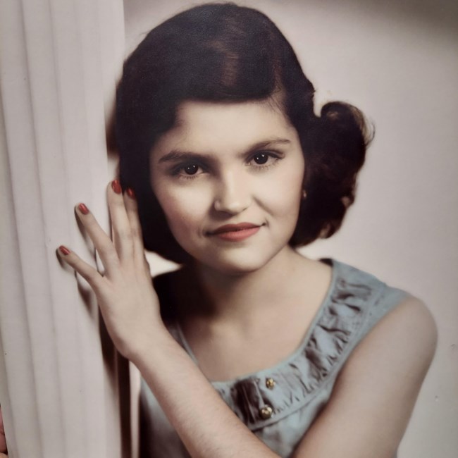 Obituary of Victoria Loera Rojas