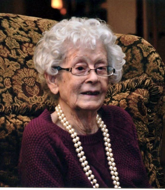 Obituary of Esther Lovell