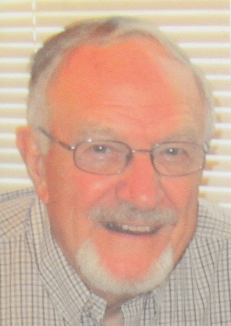 Obituary of Robert M. "Bob" Jewett