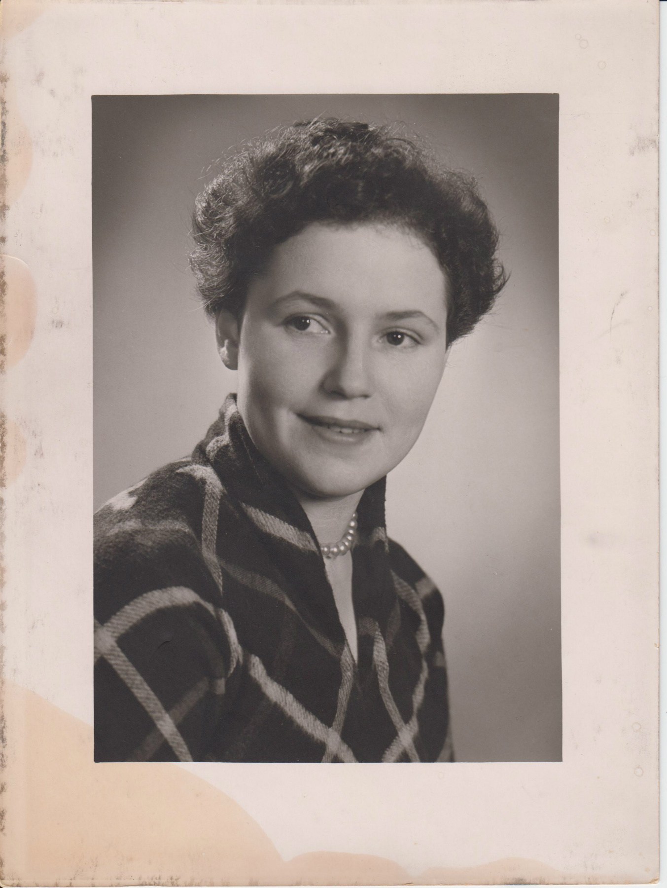 Obituary of Elizabeth "Betty" Lambermont