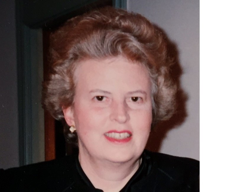 Obituary of Carolyn Burns Foxwoth