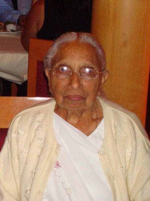 Obituario de Valiben Chhotubhai Patel