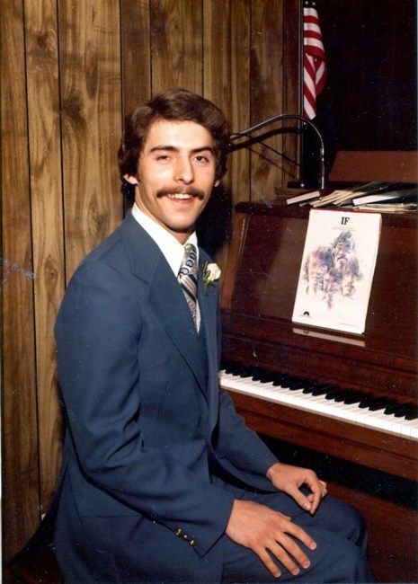 Obituary of Robert Evans Van Atta