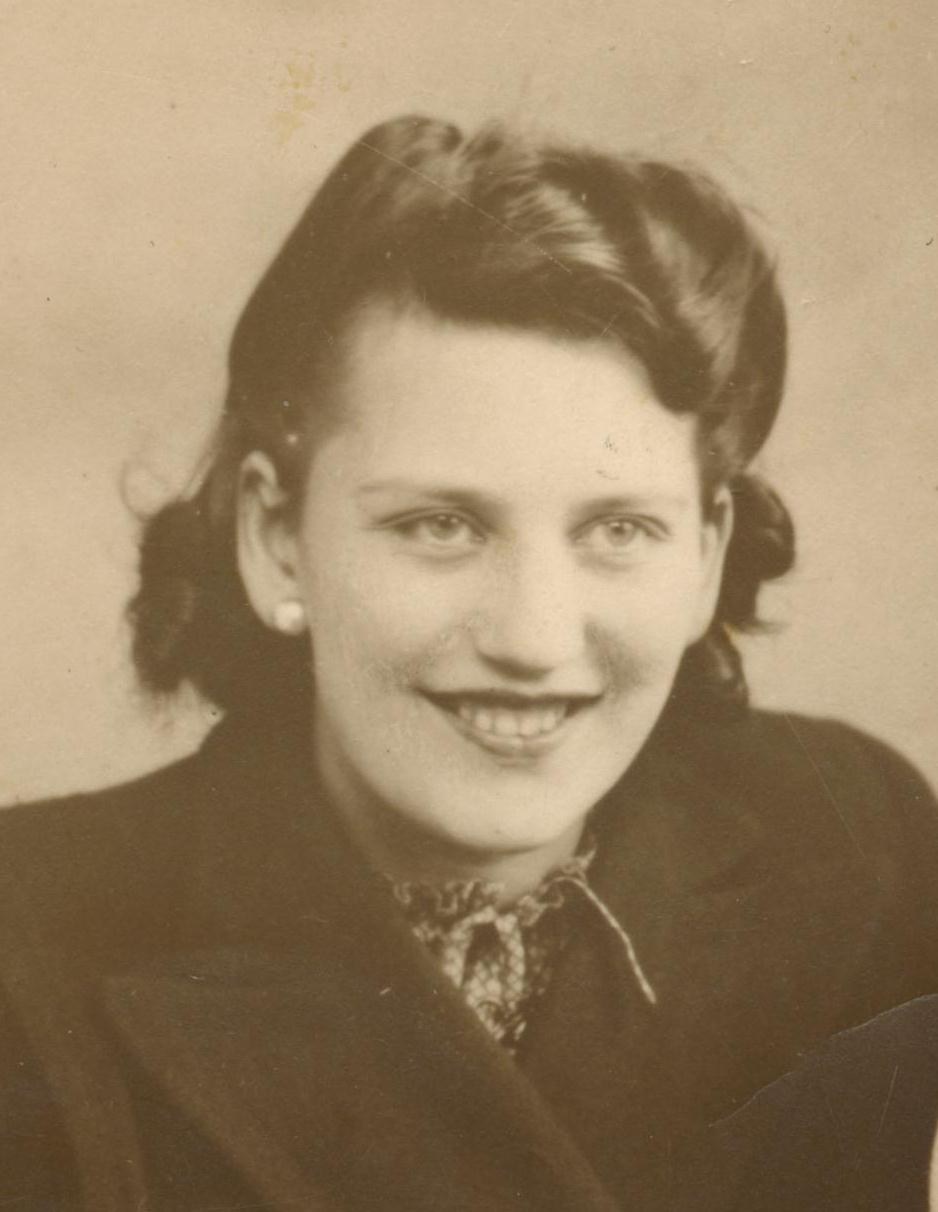 Obituary of Evelyn Joyce Sandoval