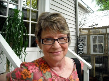 Obituary of Polly P Levert