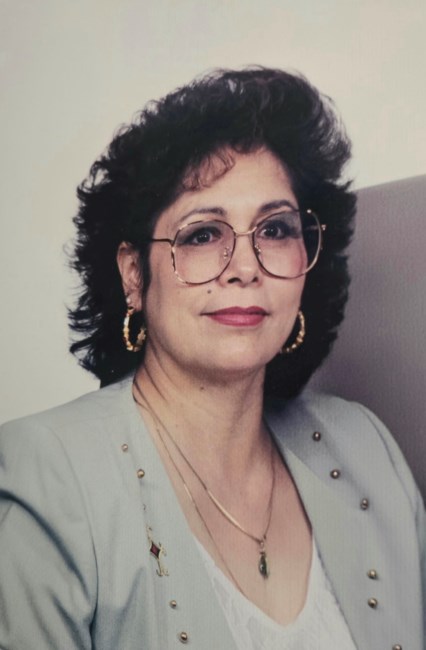 Obituario de Luz "Lucy" Garcia