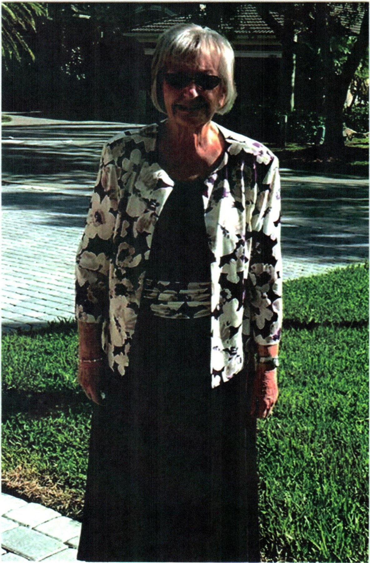 Avis de décès de Betty Grace Snowden