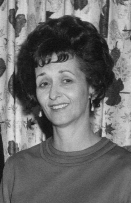 Obituary of Mary Elizabeth Hutton