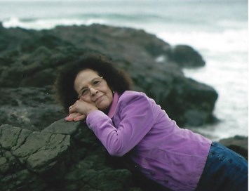 Obituary of Nemecia "Dee" Davis