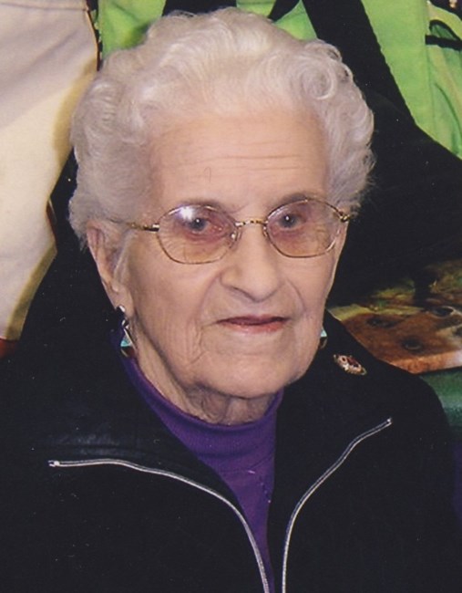 Obituary of Helen L Kemp