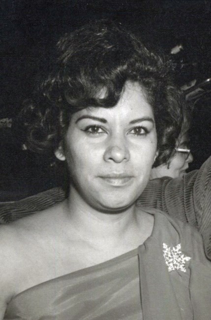 Obituary of Elvira Cisneros