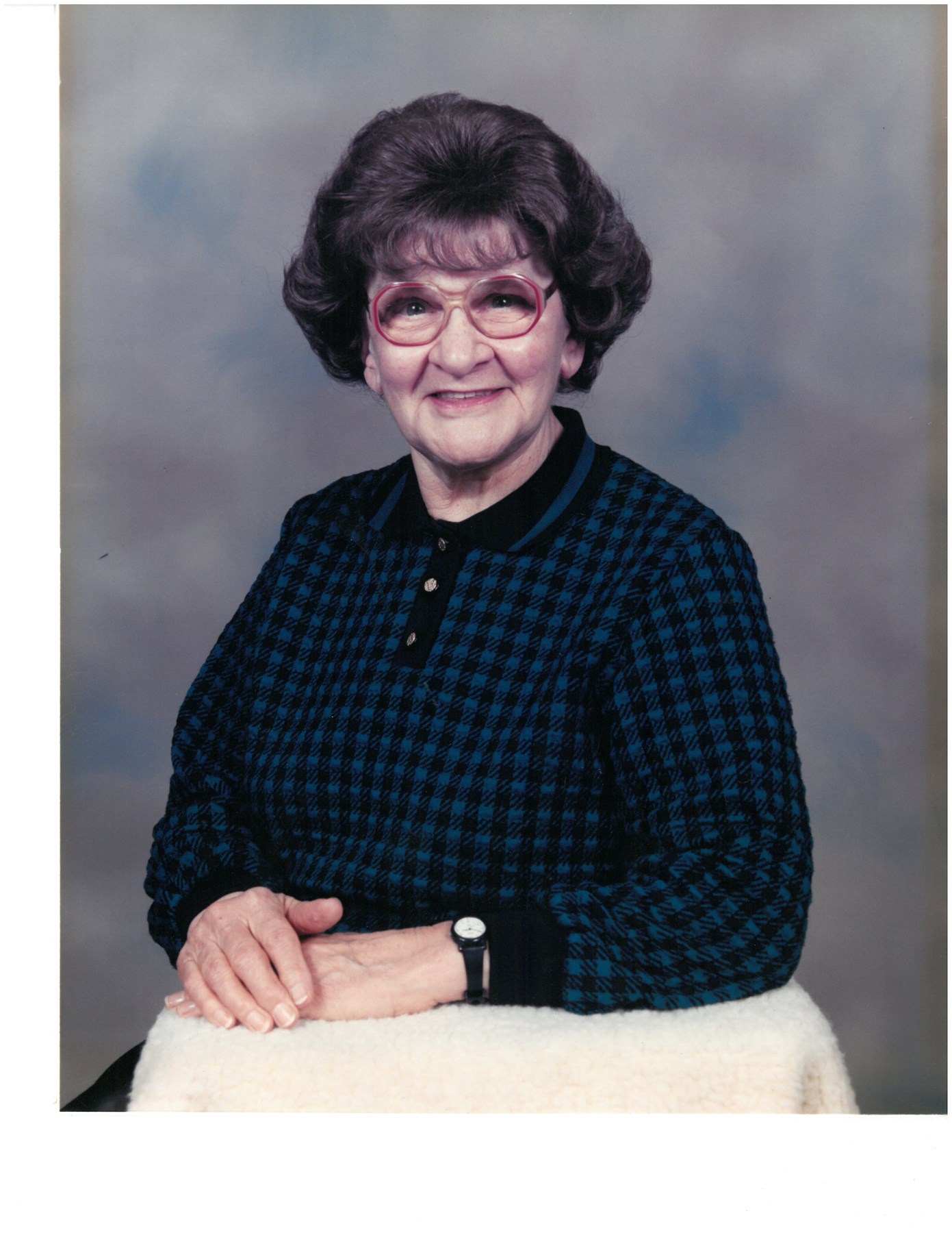 Obituary of Thora Muriel Lynch