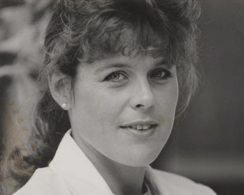 Obituario de Lori Claudette Roehl