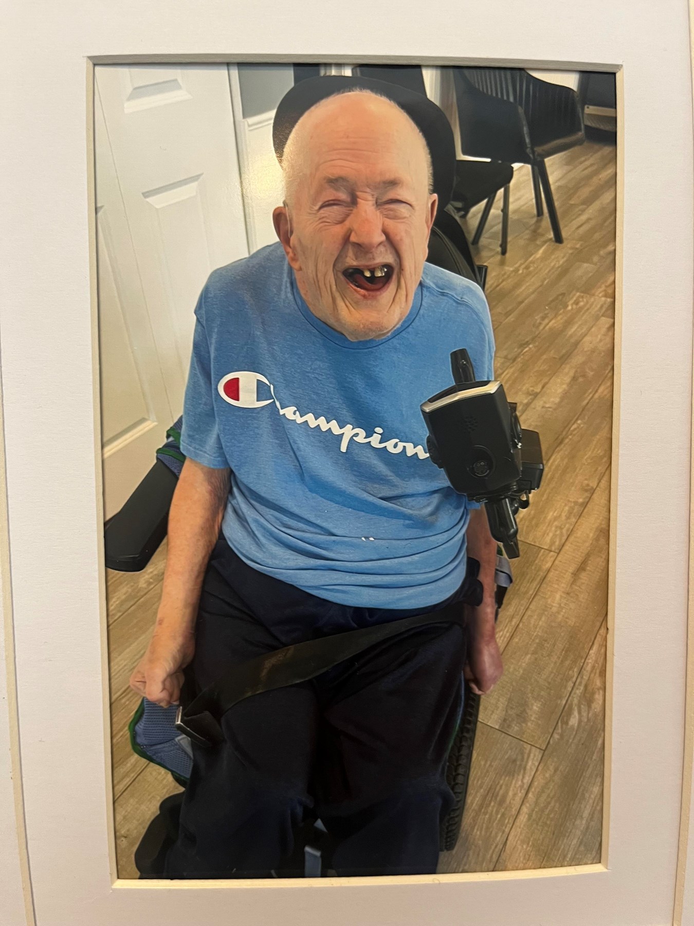 Obituary of Lowell Lee Isom