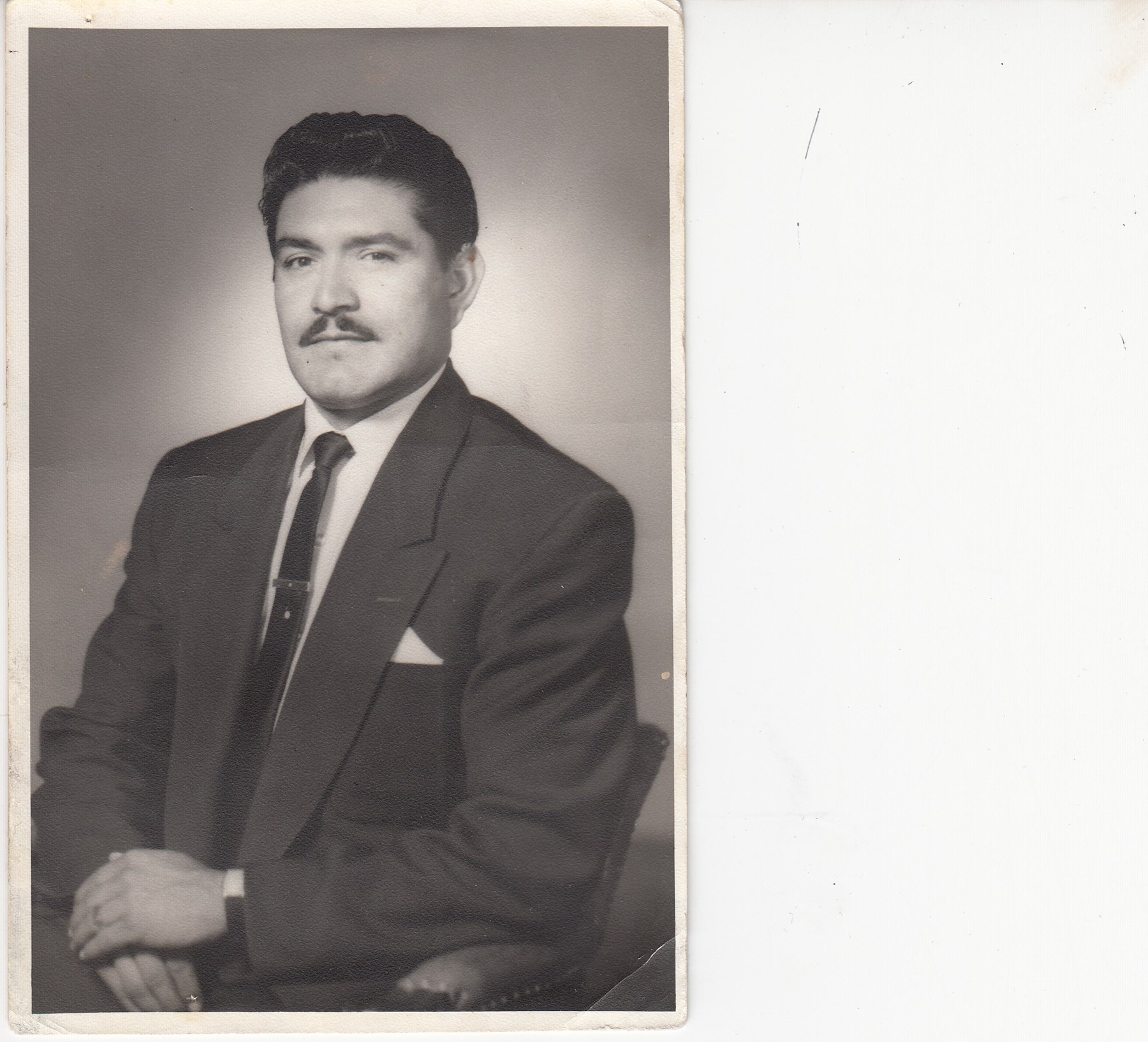 Obituary of Julian Guzman