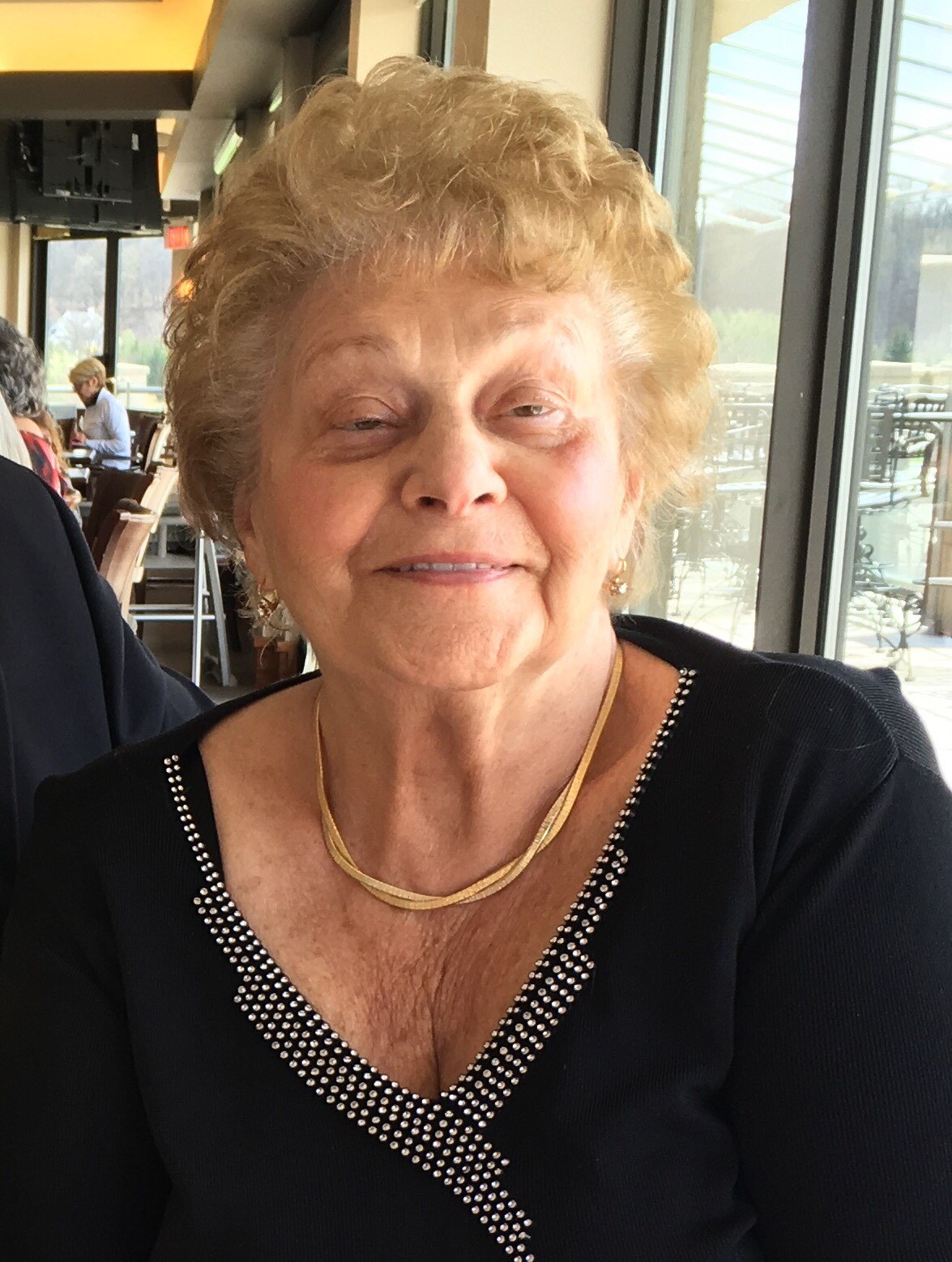 Obituary of Bertha Sawicki
