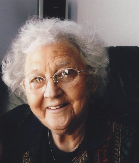 Obituary of Beverly J. Hoffman