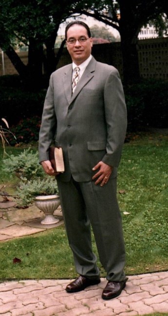 Obituary of Gilberto Perez