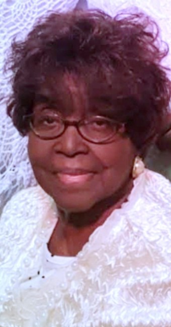Obituary of Ruth R Taylor