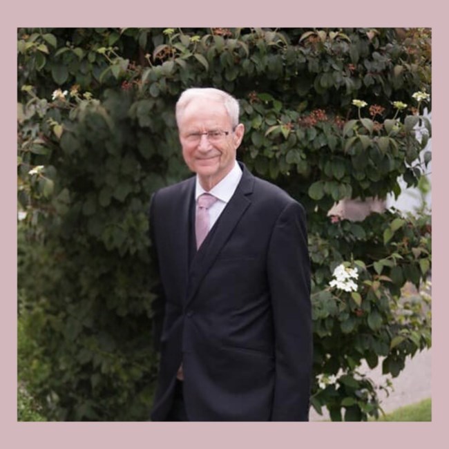 Avis de décès de David Lewis McVige