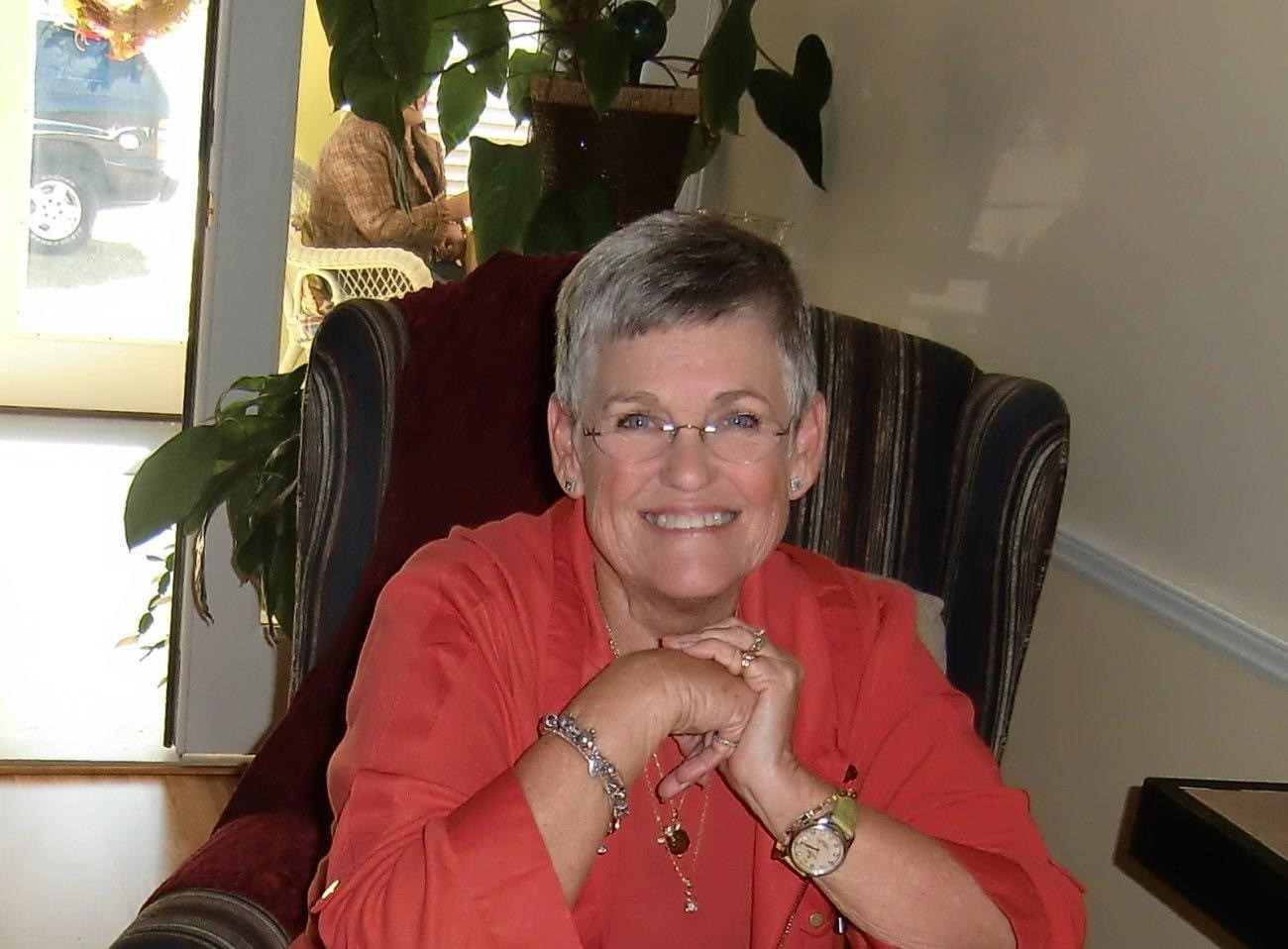 Obituario de Helen Dianne Adams