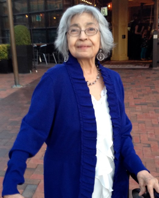 Obituary of Rosa M. Quinonez