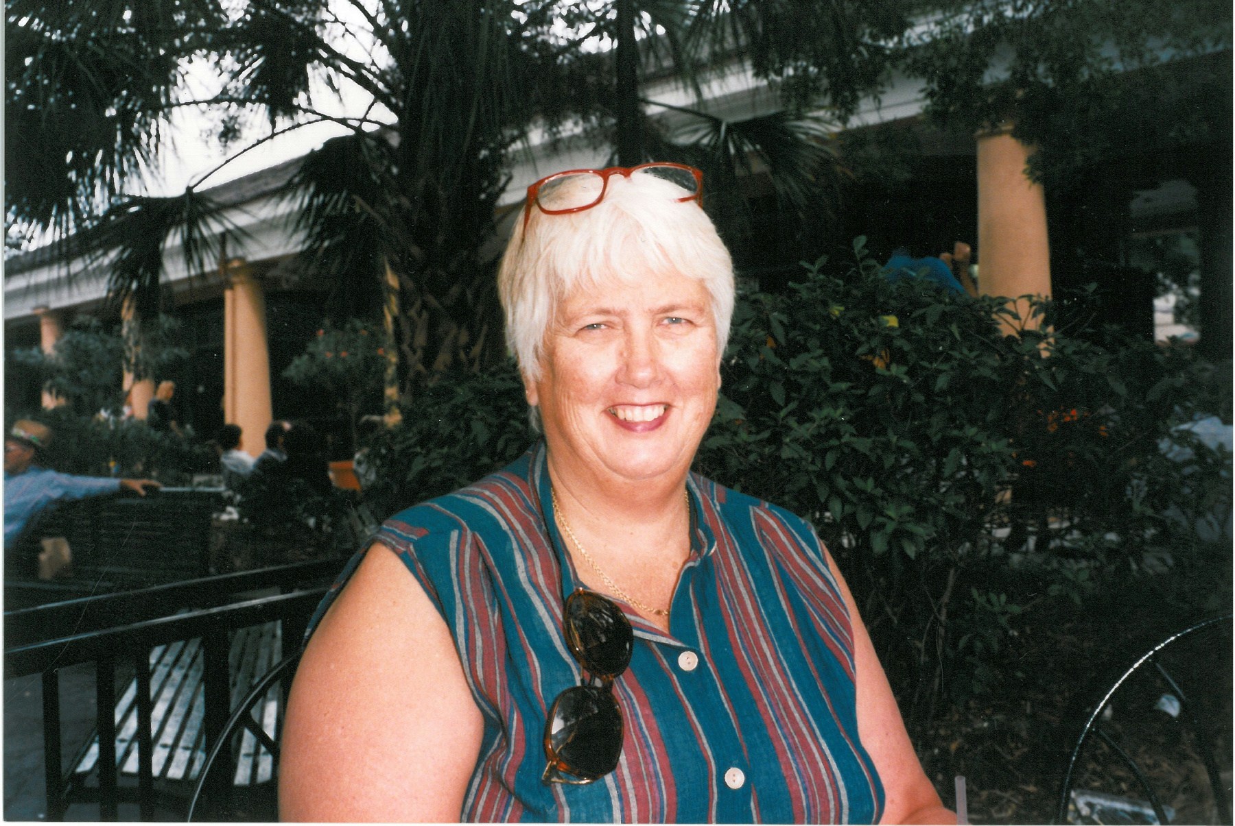 Obituary of Maxine Marie Weaver Cole-DeBus