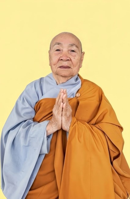 Obituary of Nhieu Thi Le