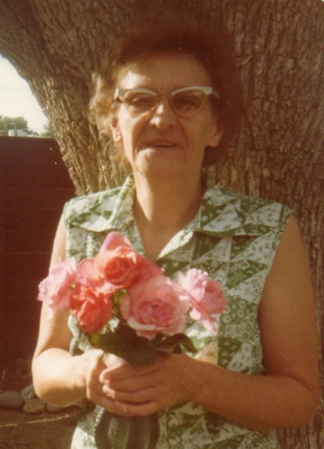 Obituary of Lucille Mary Wood