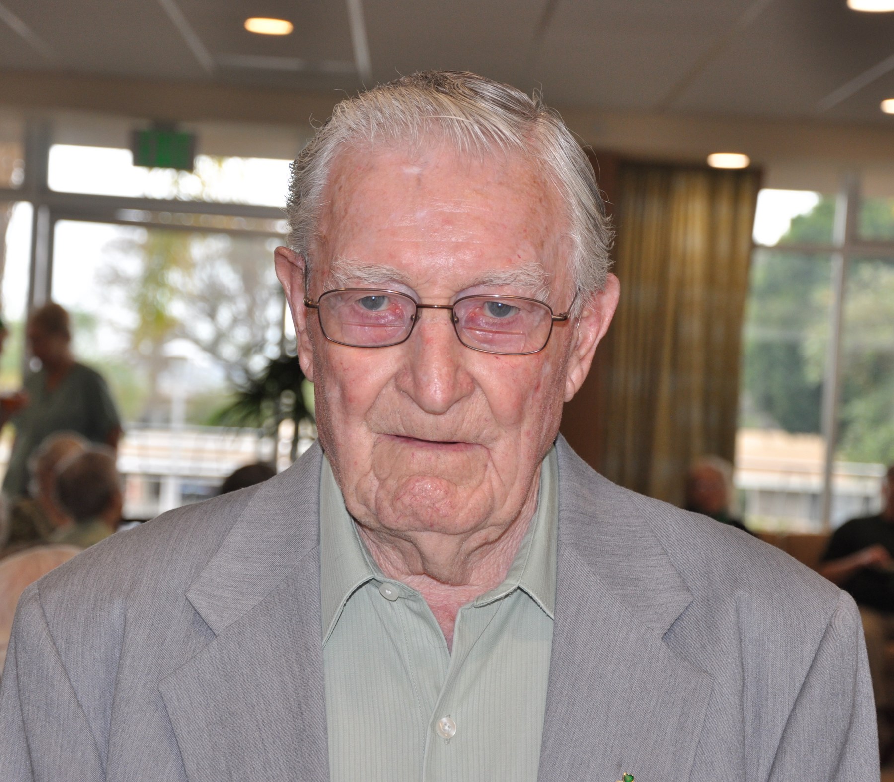 Avis de décès de James Patrick Crawford