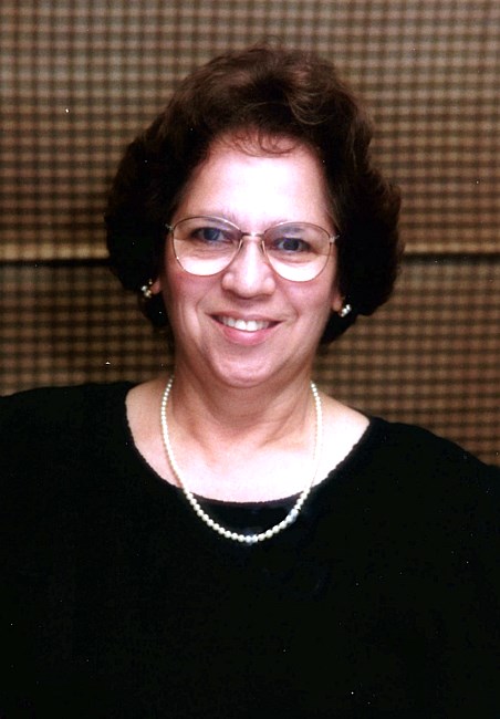 Obituary of Minnie Macias