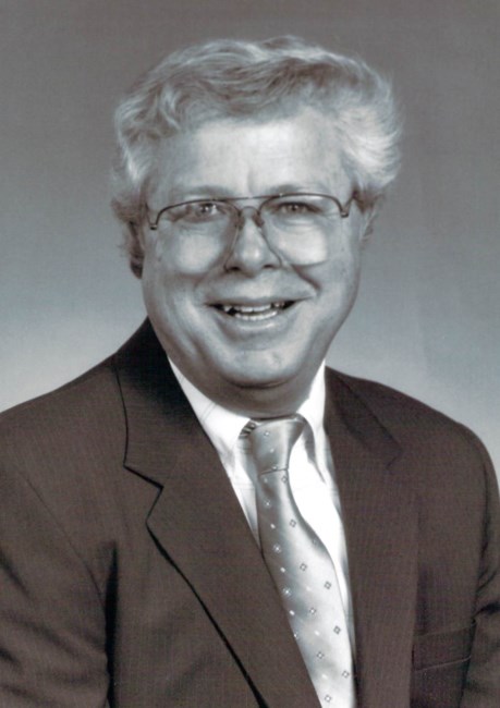 Obituary of Mr. Robert L. McCarty