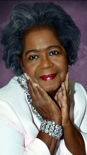 Obituary of Mae Evelyn Hood