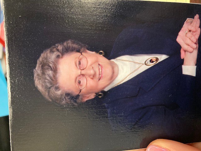 Obituary of Dorothy  "Dot" Gilbert Dickinson