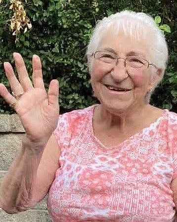 Obituary of Vivian Mae (Platt) Spezio