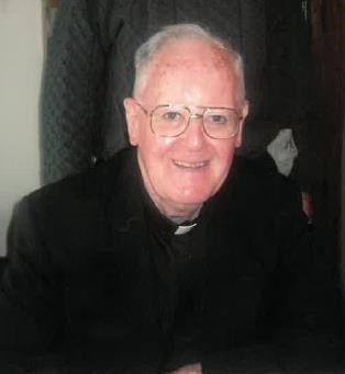Obituario de Rev. Desmond McMahon