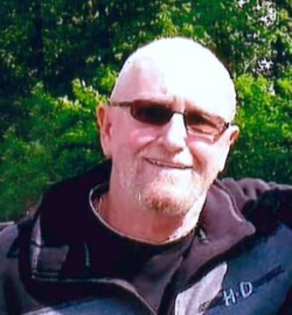 Obituario de Dwight T. Serfass