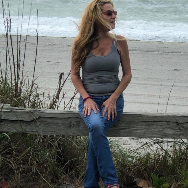 Obituary of Kelly Ann Klare