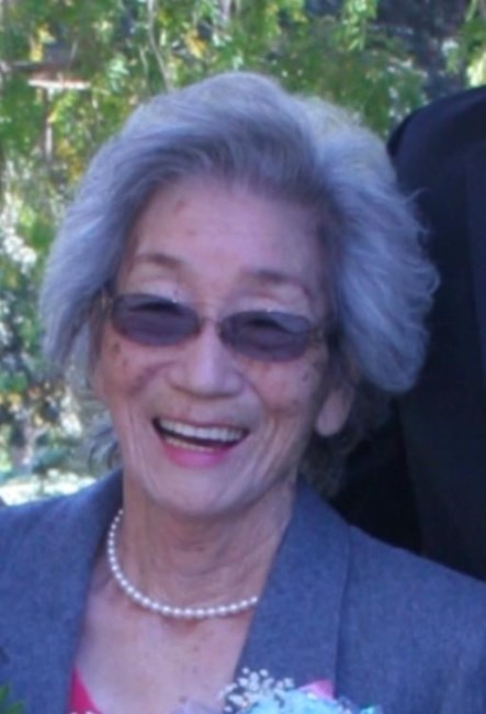 Obituario de Sadako Carlson
