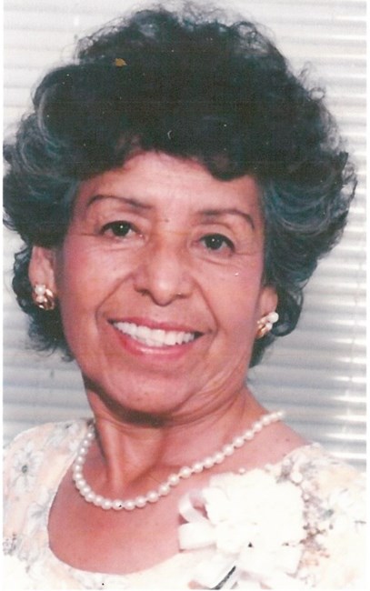 Obituario de Adelina M. Lopez