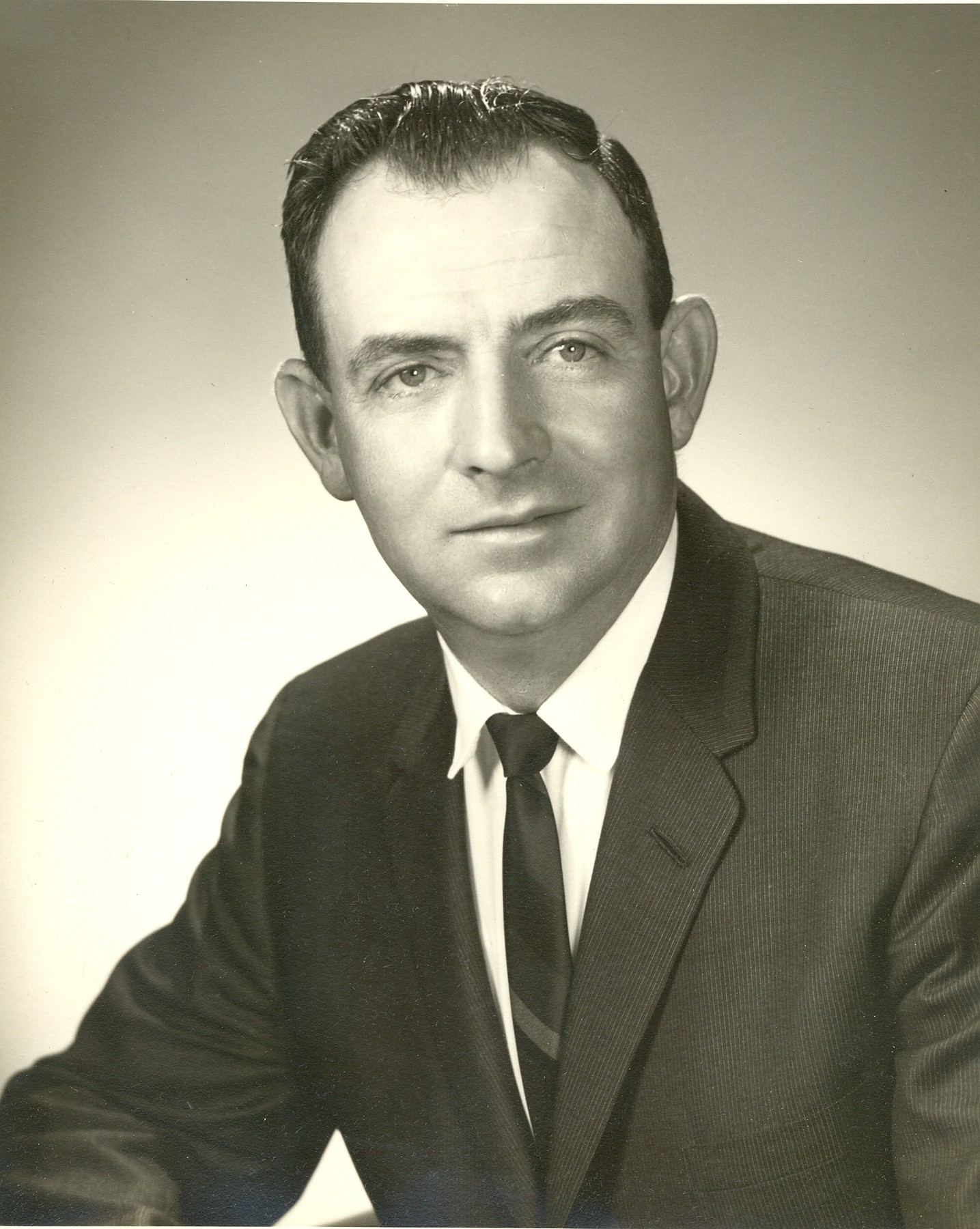 Bisch Funeral Home Obituariessetting.Html - 70f4pd5