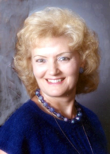Obituary of Beverly M. Campbell