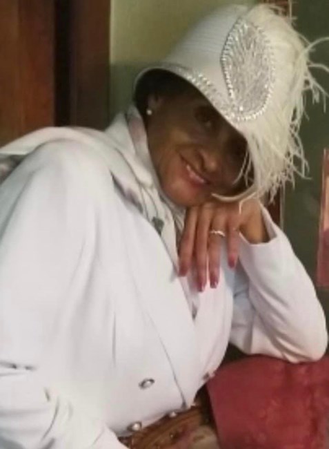 Obituary of Brenda Joyce Cowlie