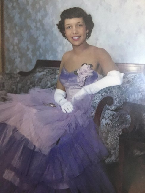 Obituary of Ellen David