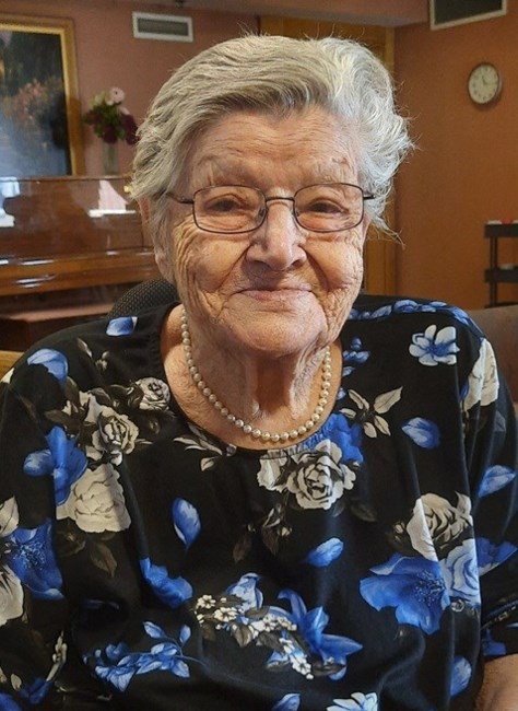 Avis de décès de Olimpia "Linda" Fratarcangeli