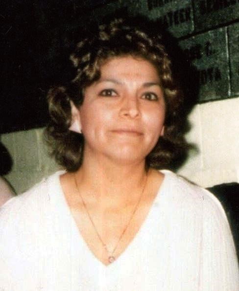 Obituary of Marilyn Sylvia Montoya