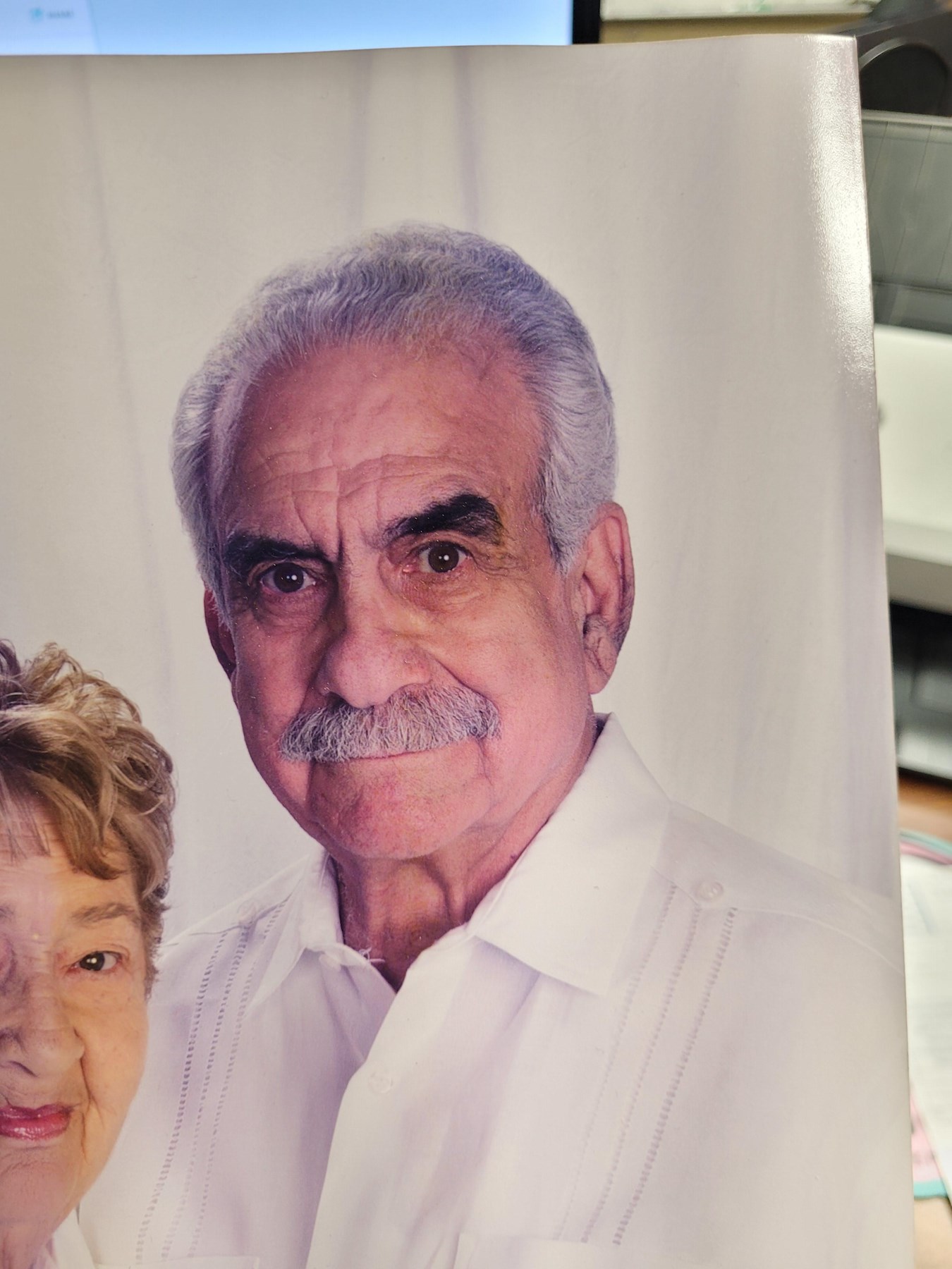 Obituary of Luis Rolando Suarez
