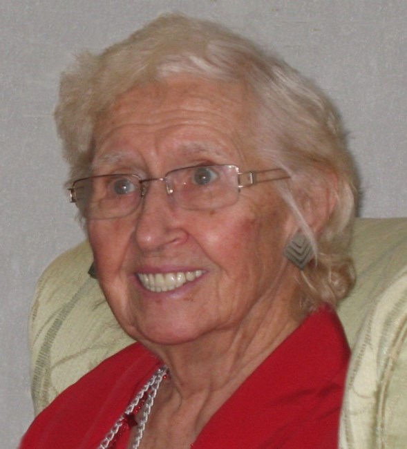 Obituary of Helen Papeika