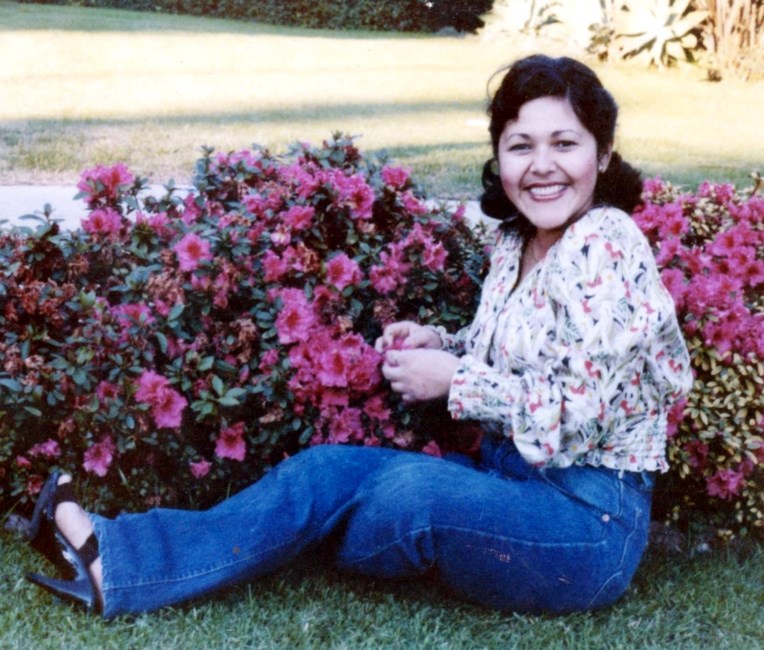 Obituary of Emna Del Carmen Galindo