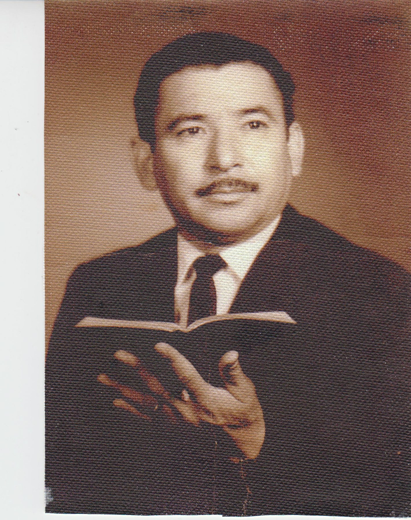 Obituary of Salvador Uribe